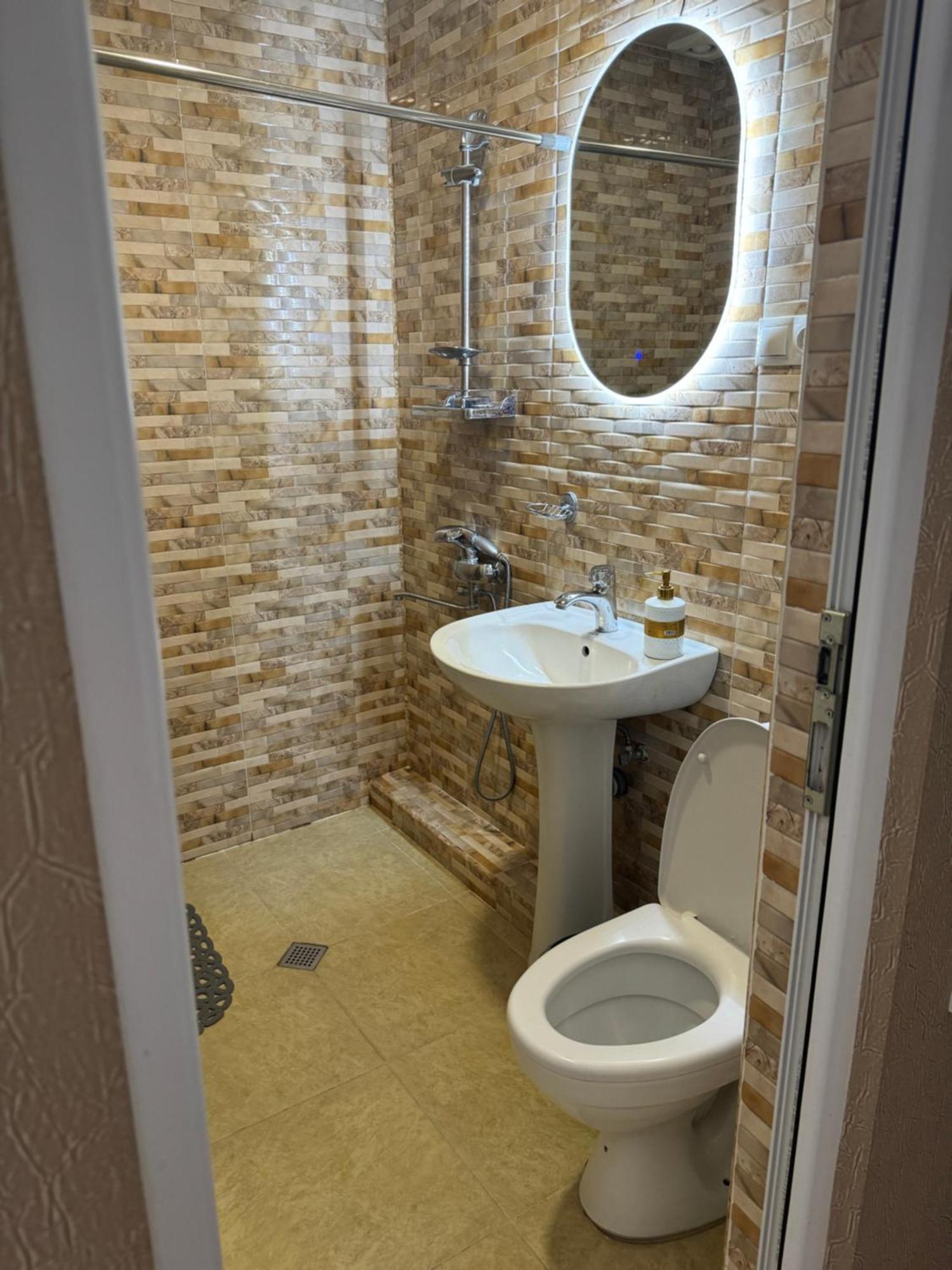 Hotel Elia Kazbegi Ngoại thất bức ảnh