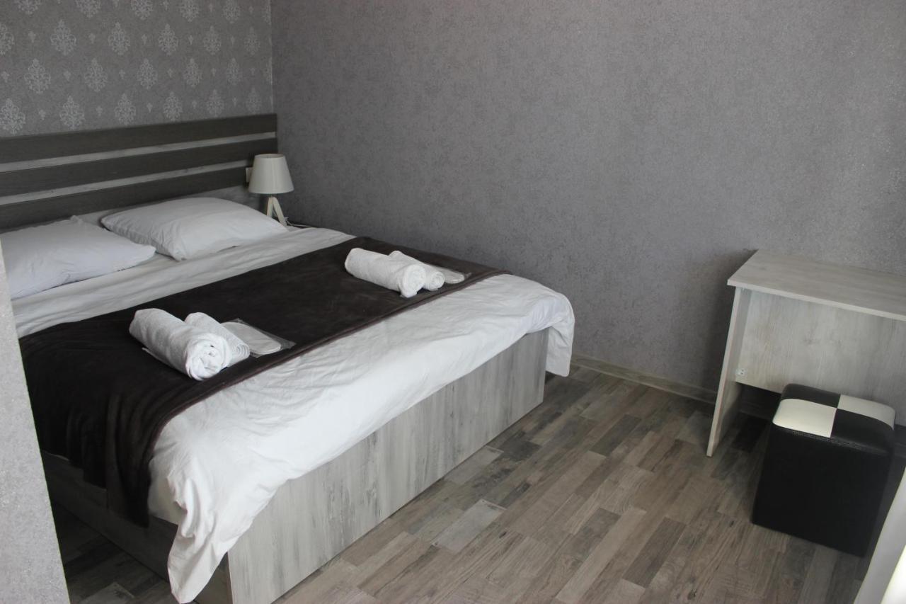 Hotel Elia Kazbegi Ngoại thất bức ảnh
