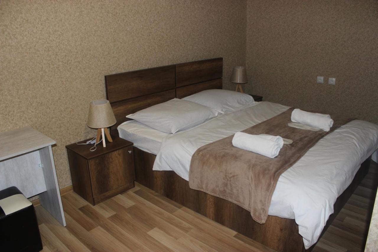 Hotel Elia Kazbegi Ngoại thất bức ảnh
